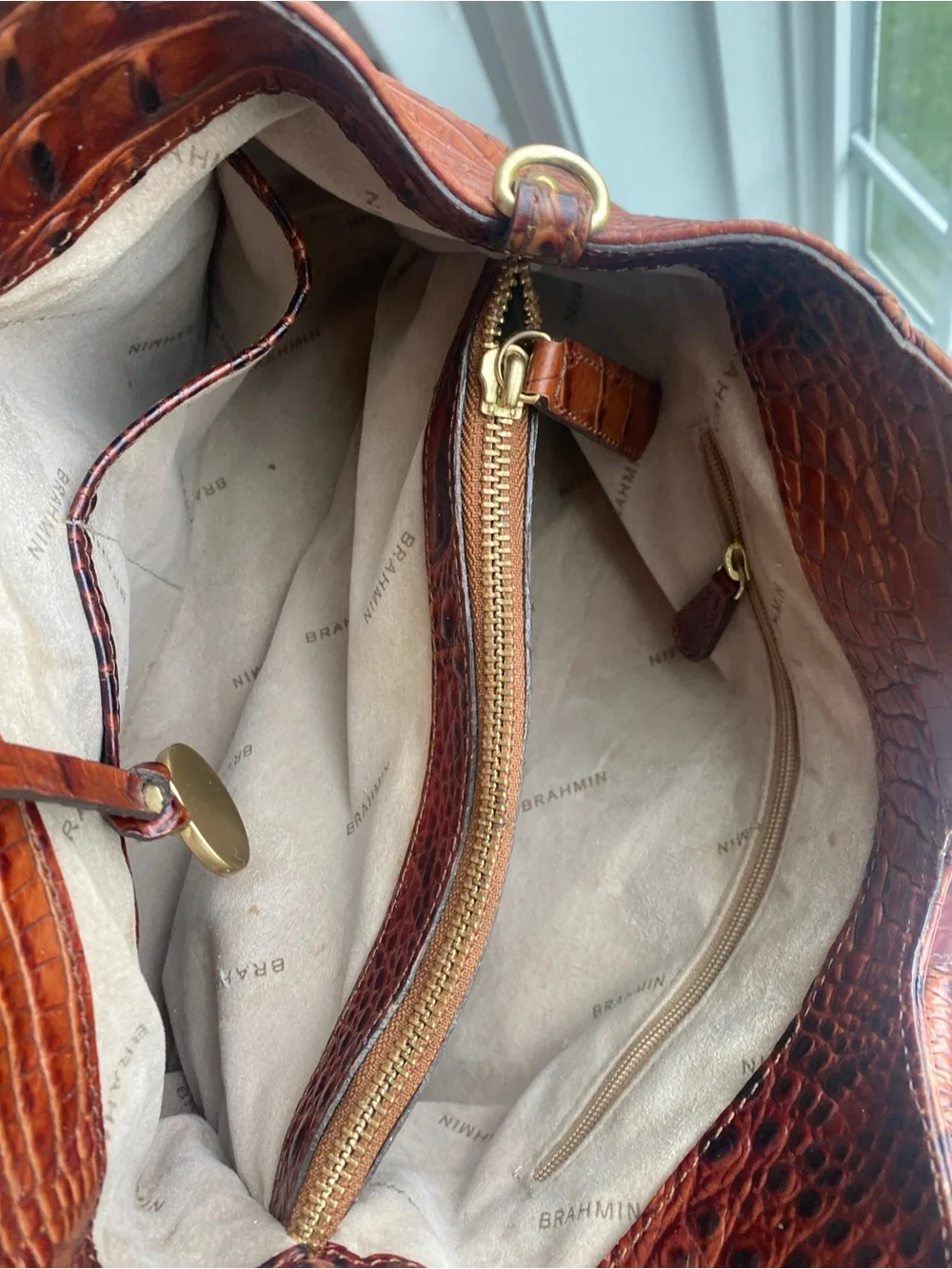 Brahmin Elisa Pecan Croc Embossed Melbourne Leather Handbag with Crossbody Strap - Picture 11 of 11